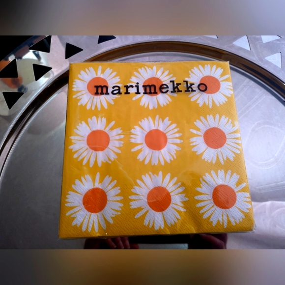 NWT MARIMEKKO PAPER NAPKINS - Picture 1 of 2